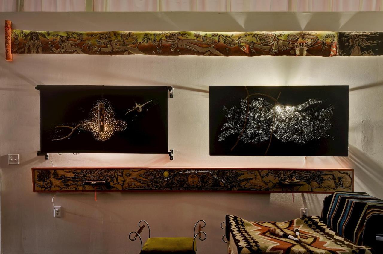 Space Castle: A 1950S Gas Station Transformed Into An Art Themed Wonderland Truth or Consequences Exteriér fotografie