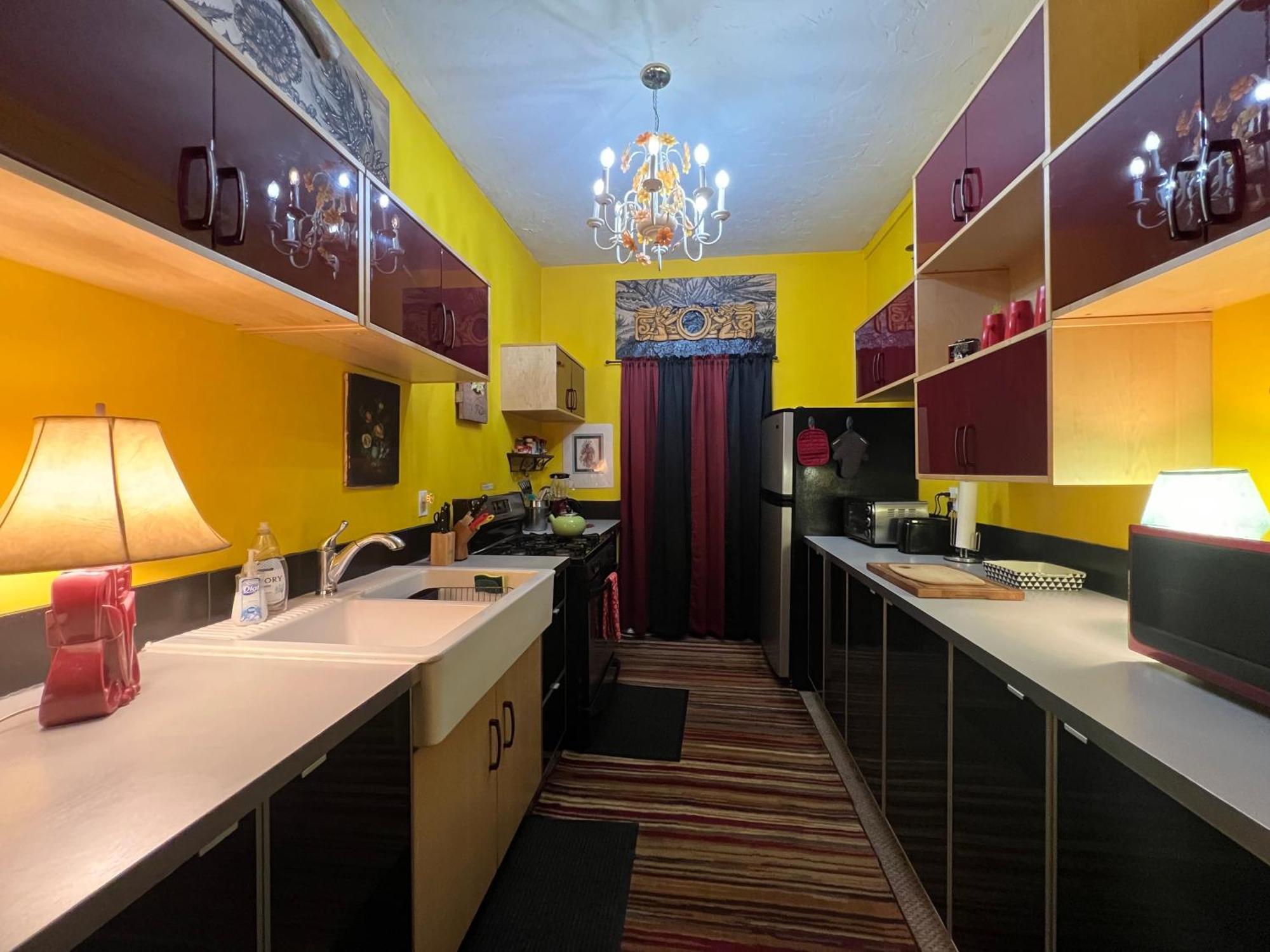 Space Castle: A 1950S Gas Station Transformed Into An Art Themed Wonderland Truth or Consequences Exteriér fotografie