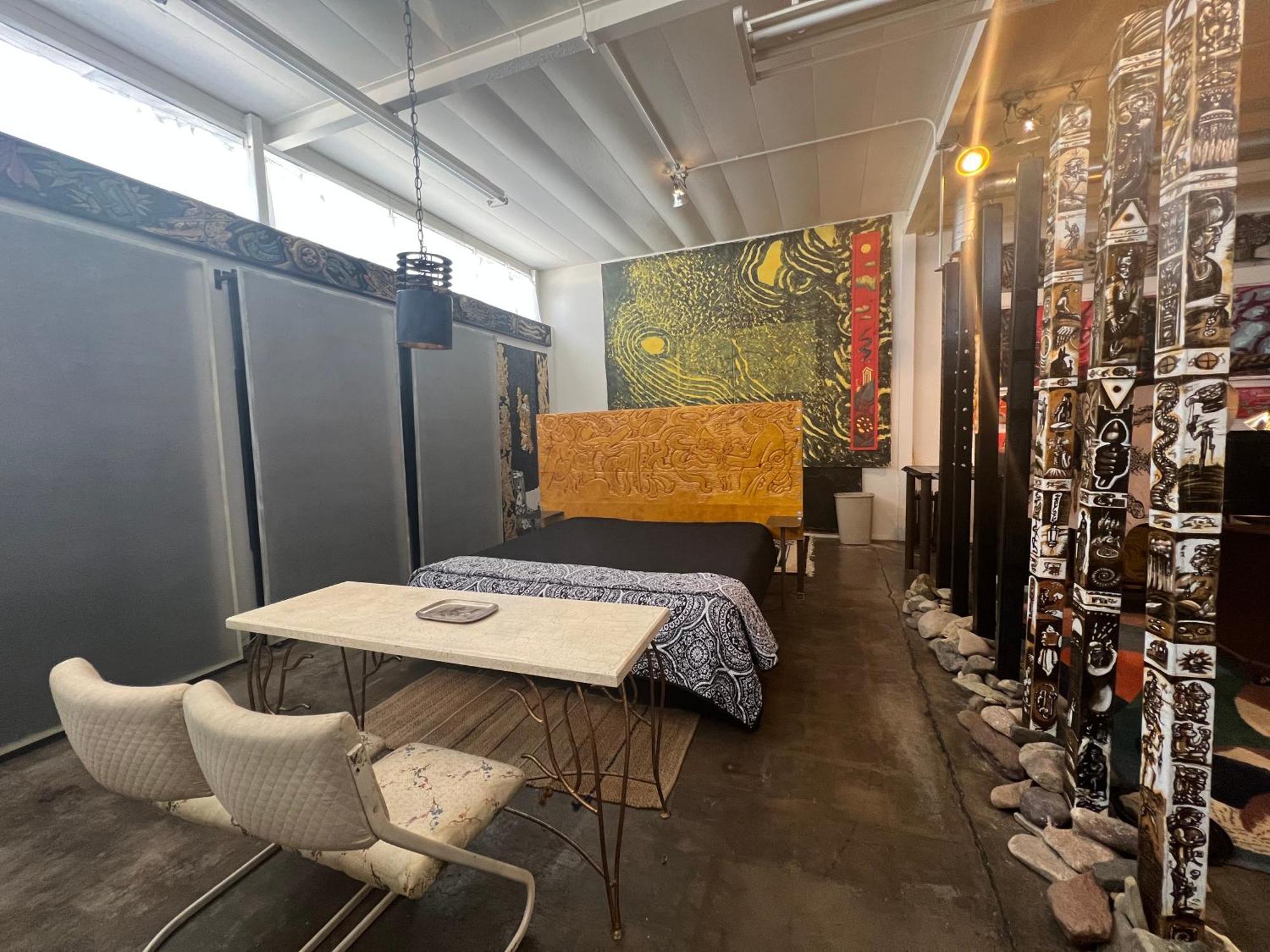 Space Castle: A 1950S Gas Station Transformed Into An Art Themed Wonderland Truth or Consequences Exteriér fotografie